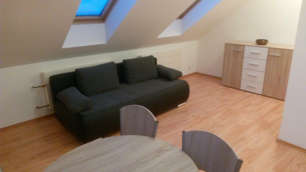 Náměstí Podkroví Apartamento Jeseník